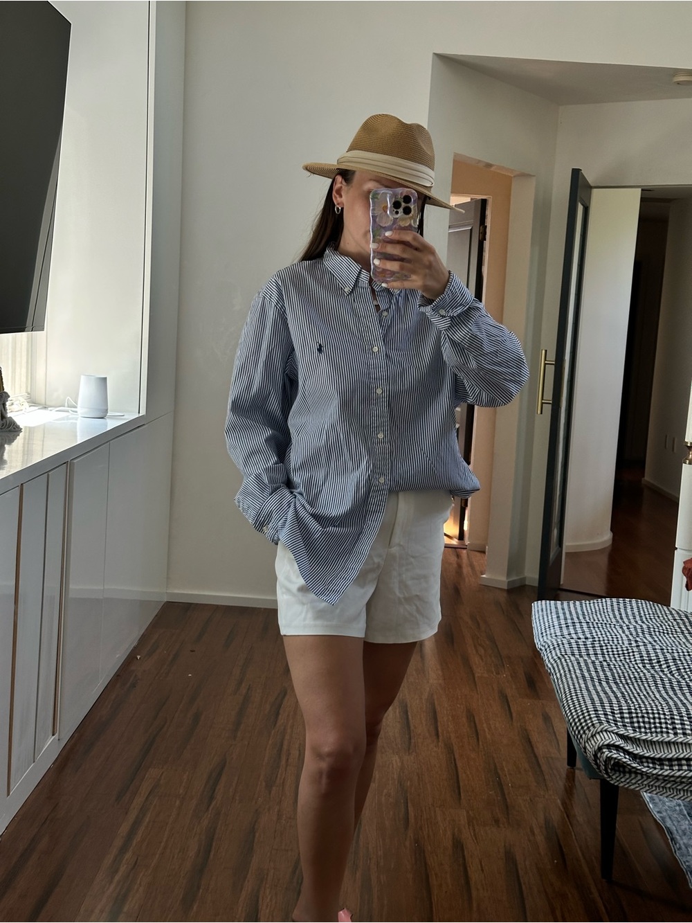 Ralph Lauren White and Blue Vertical Stripe Cotton Button-Down Shirt - Picture 4 of 6